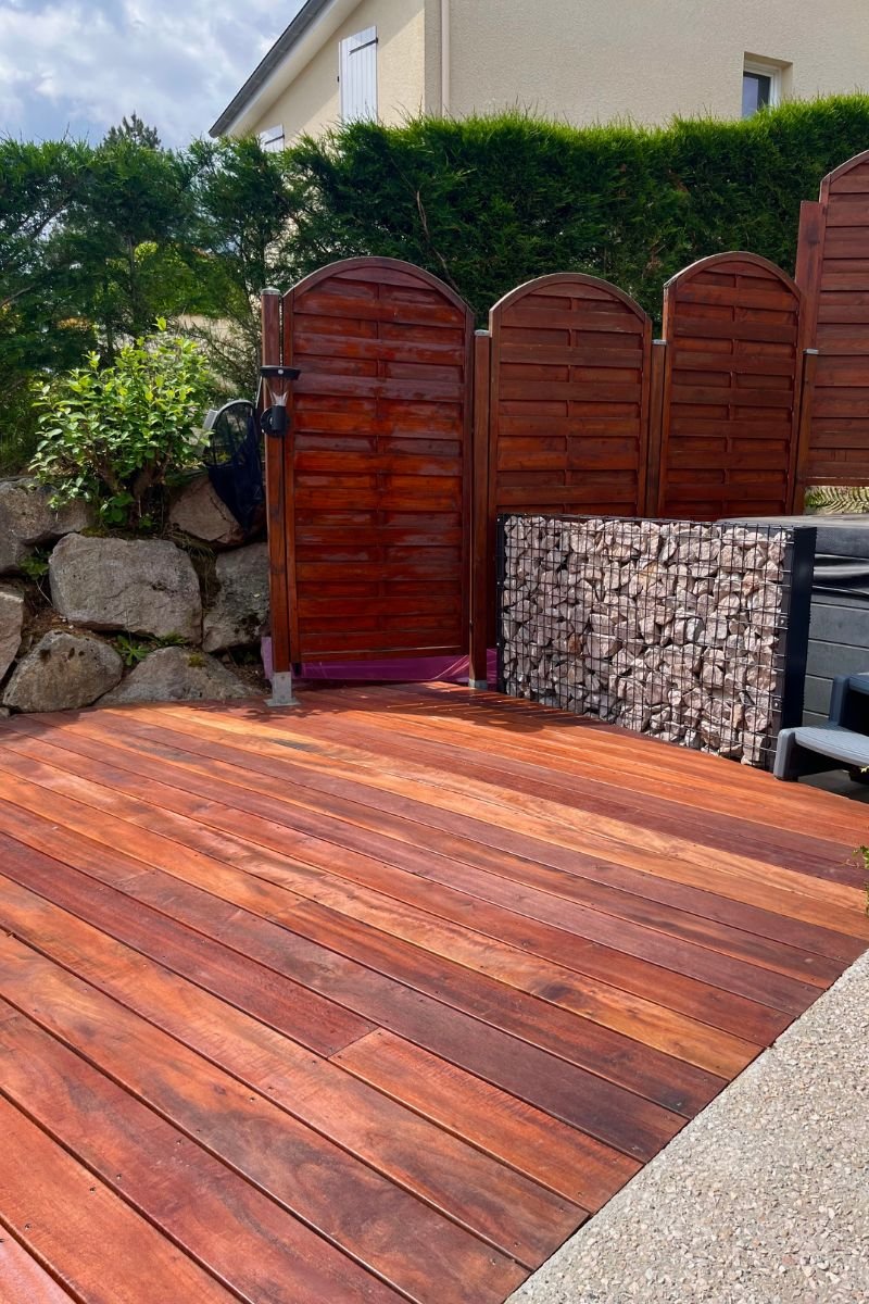 Terrasse en bois exotique
