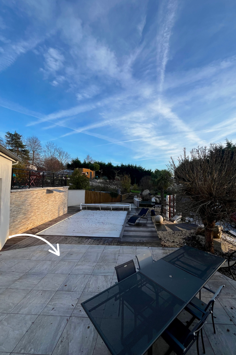 Grès cérame posé sur plots