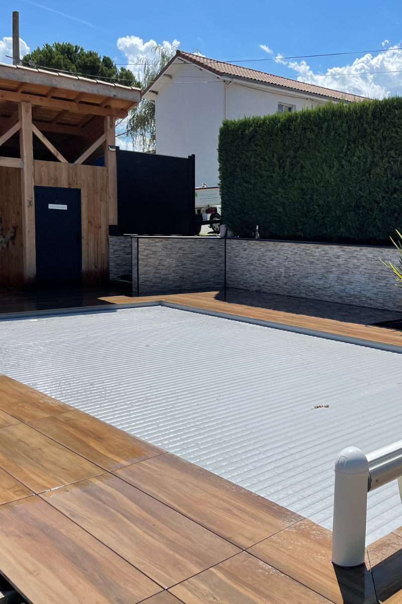 Grès cérame posé sur plots